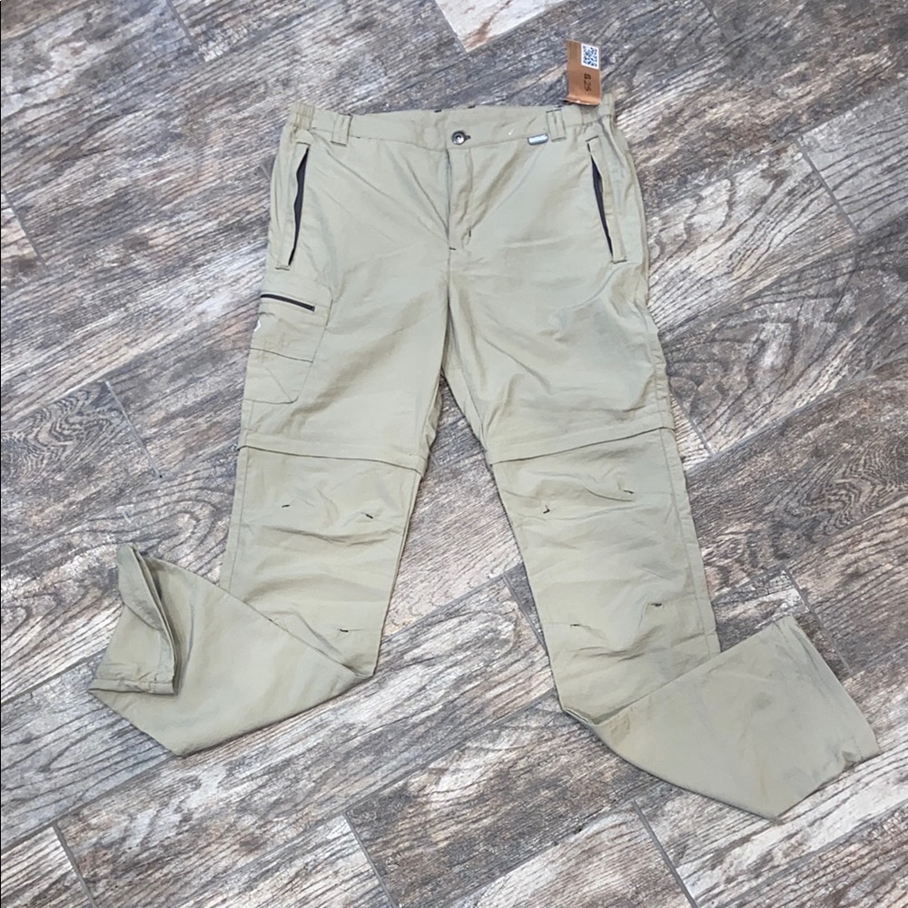 Women’s  Tan Cargo Pants